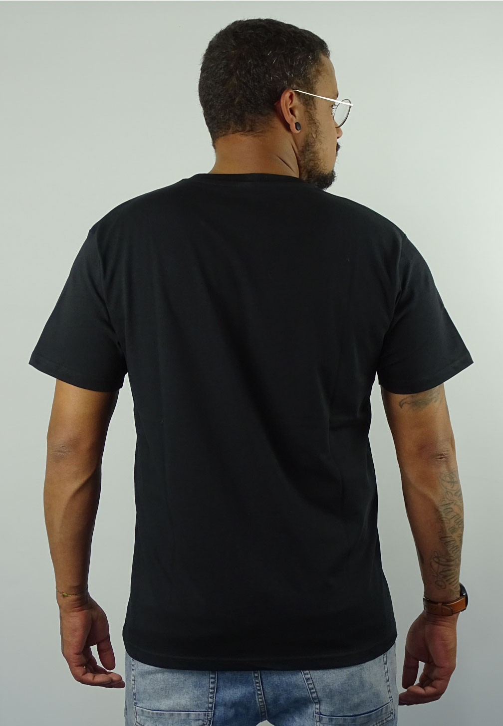 avakuk® Shirt Basic-Black 230 made in portugal in schwarz schwerer Stoff von 230 gsm