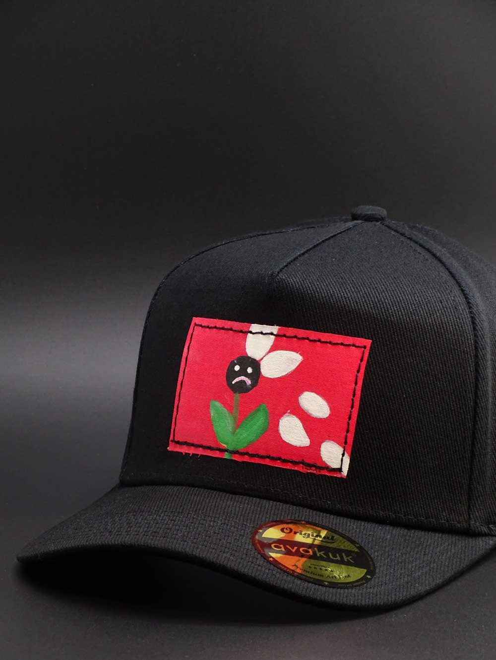 avakuk artline Cap modell 5 auf schwarzem hintergund